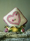 Heart Pincushion EEF148